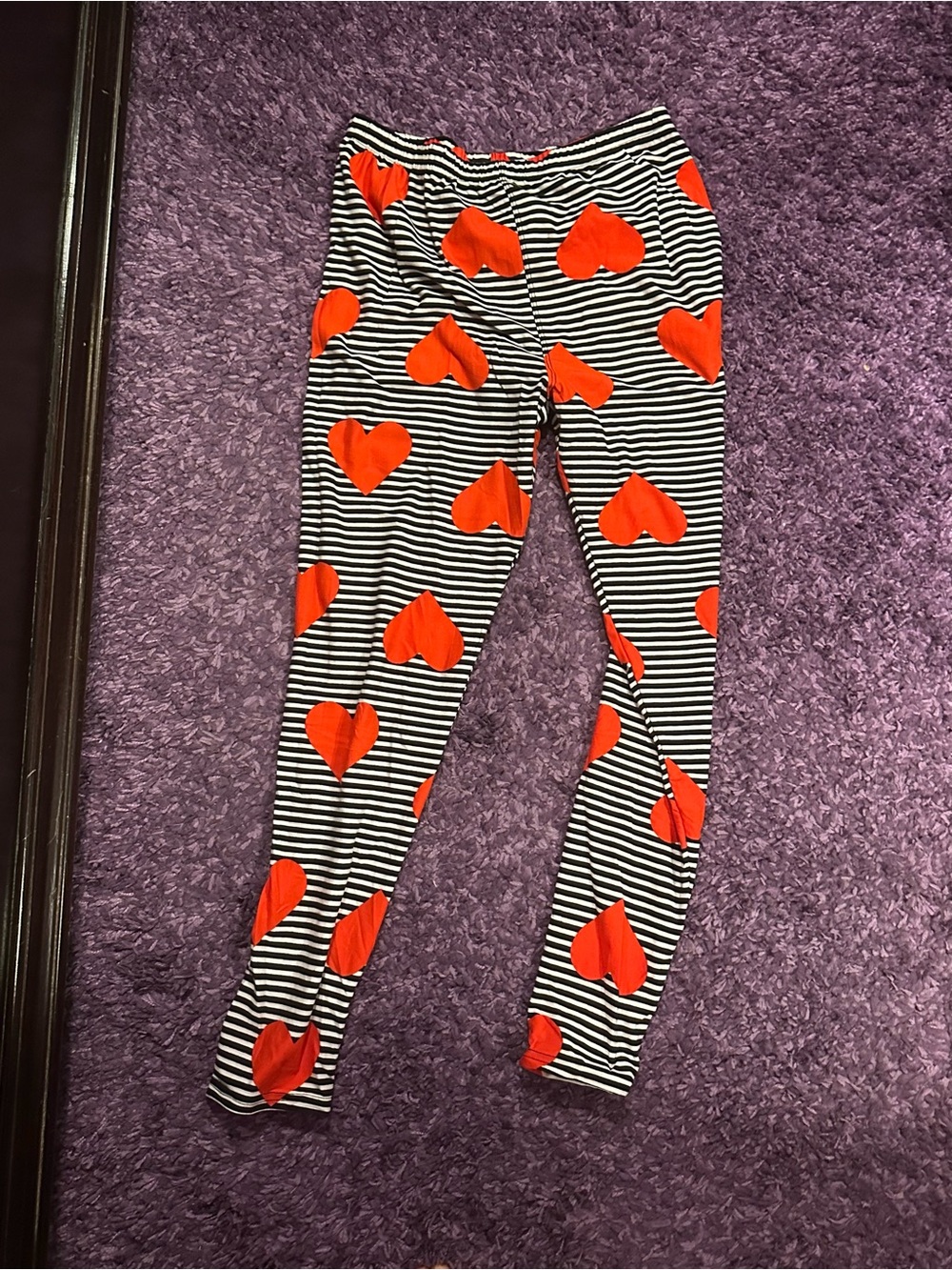 Women’s Agnes & Dora Black & White Stripe Leggings with Bright Red Hearts Size L